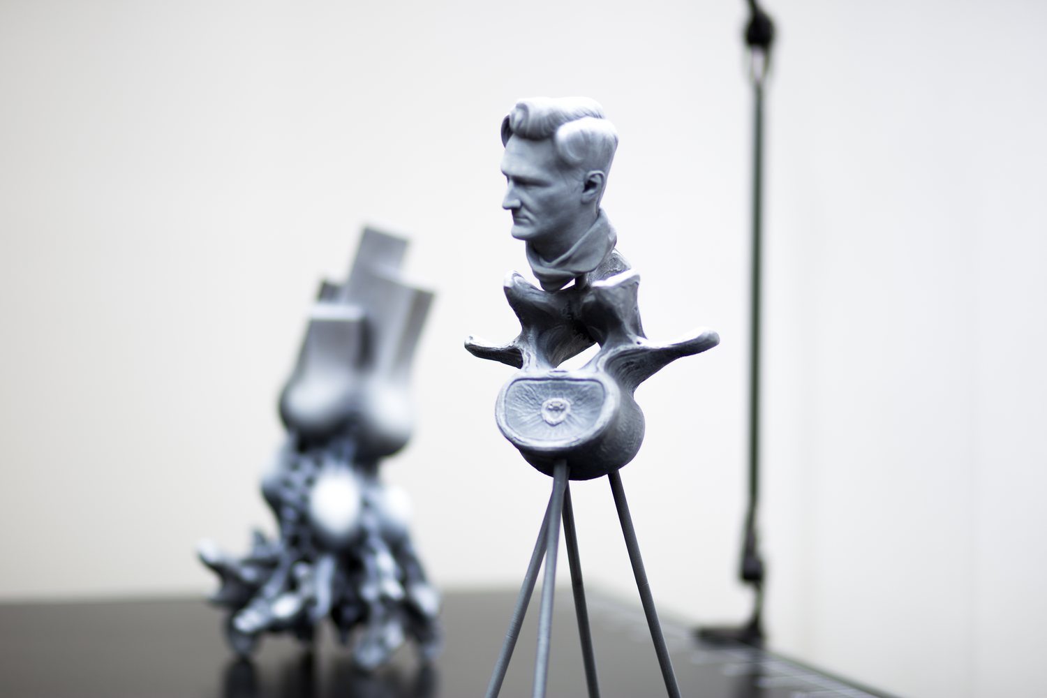 The Wrong Club — Matthias Danberg's 3D-printed portrait-bust sculptures